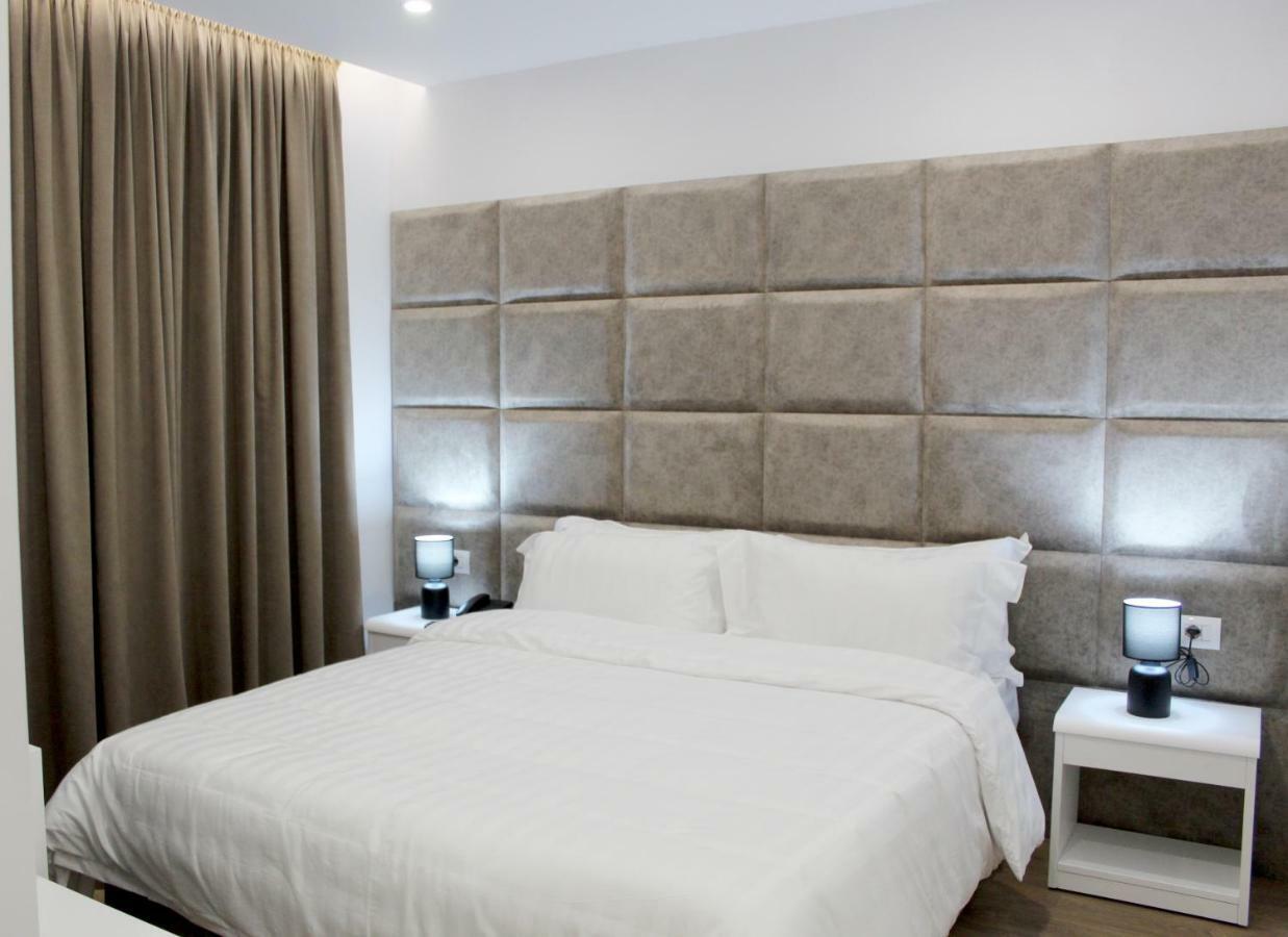 Ramel Hotel Tirana Kültér fotó