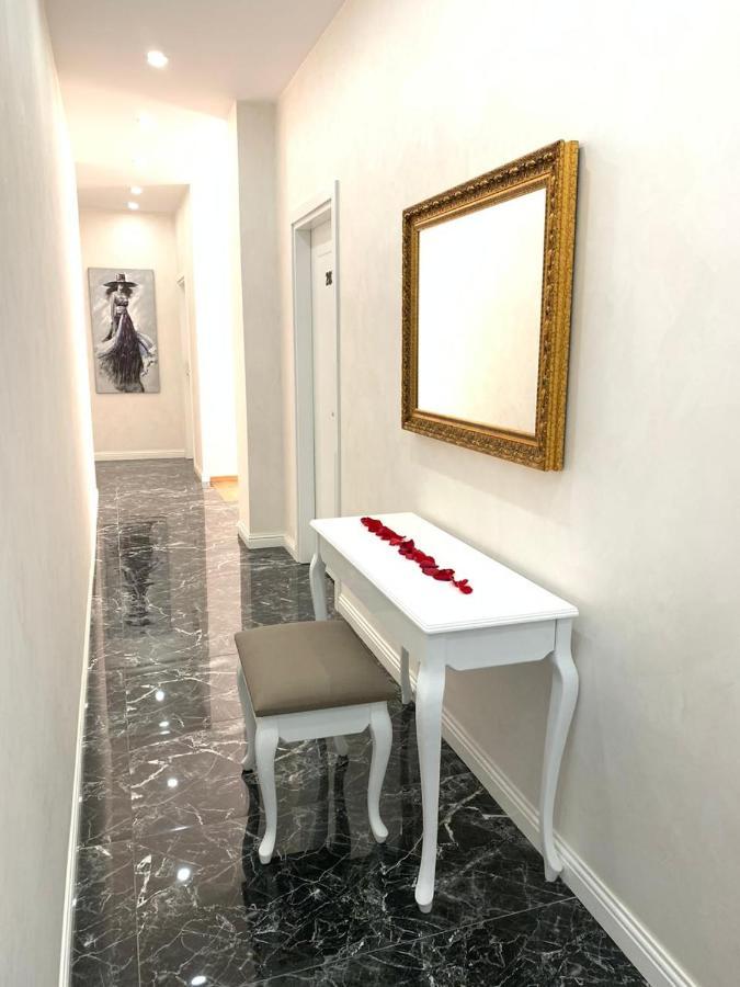 Ramel Hotel Tirana Kültér fotó